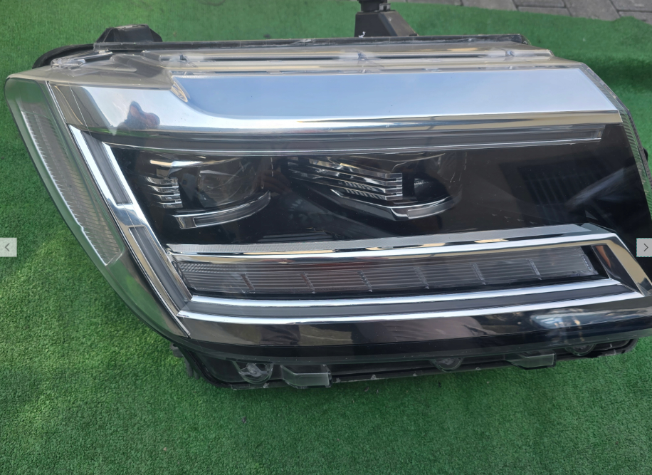 Koplamp Volkswagen CRAFTER 7C1 FULL LED HEADLAMP 7C1.941.036.D