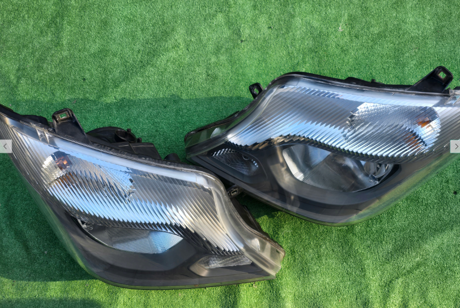 Koplamp MERCEDES SPRINTER W906 FACELIFT HEADLAMPS A9068202461 A9068202361