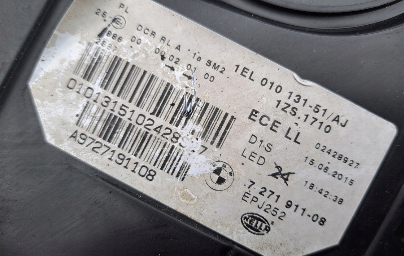 Koplamp BMW 5 V F10 F11 BI-XENON HEADLAMP 1EL010131-51/AJ