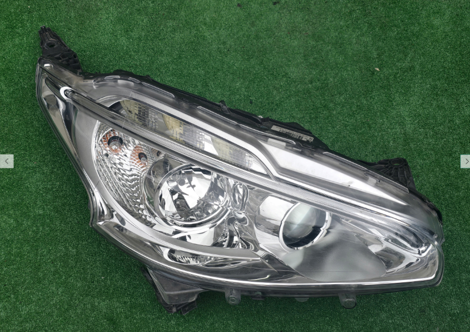 Koplamp PEUGEOT 208 LENS+ LED FRONT LAMP 9802221680