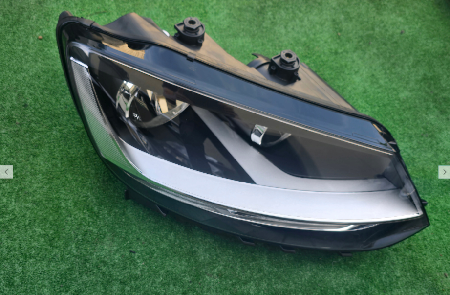 Koplamp Volkswagen SHARAN 2 II 7N1 FRONT LAMP 7N1941006C