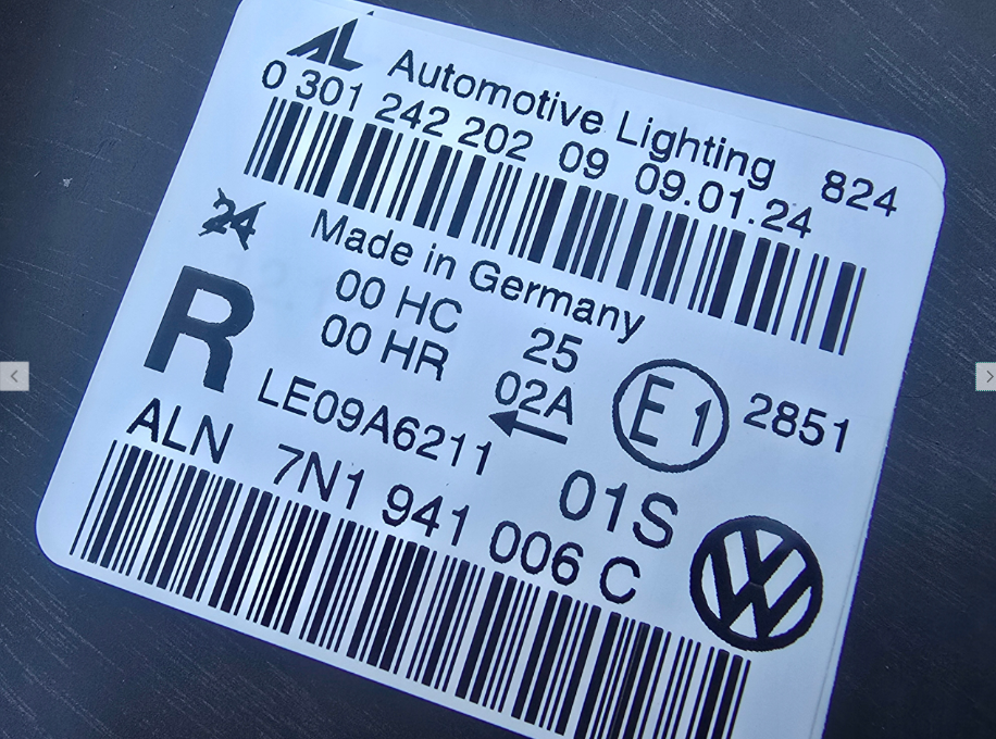 Koplamp Volkswagen SHARAN 2 II 7N1 FRONT LAMP 7N1941006C