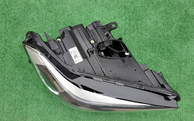 Koplamp BMW X1 F48 FACELIFT FULL LED HEADLAMP 63.11-5A01172-02