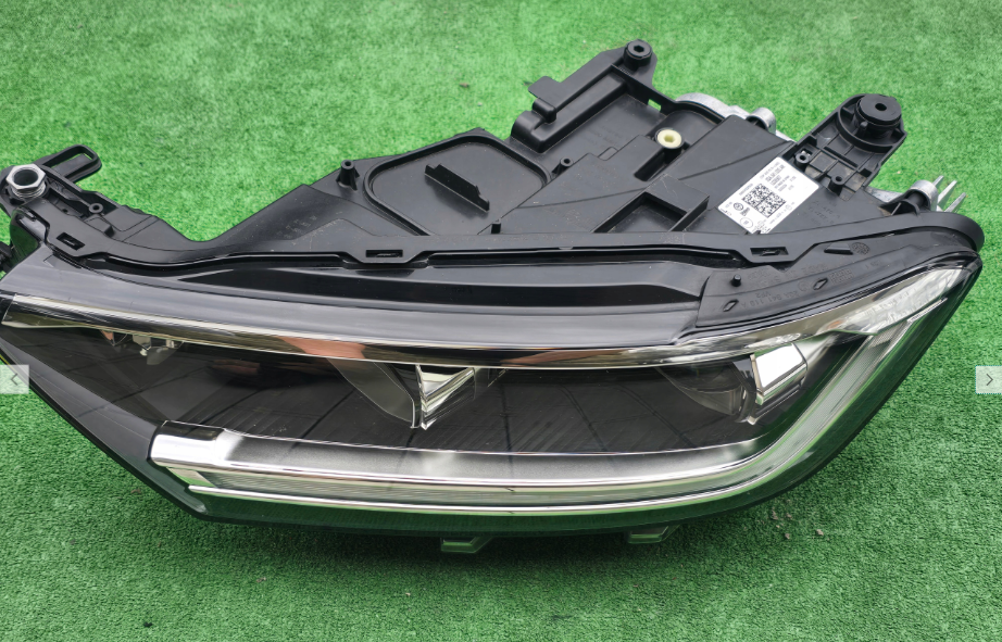 Koplamp Volkswagen T-ROC R-LINE FACELIFT FULL LED HEADLAMP 2GA.941.035.AR