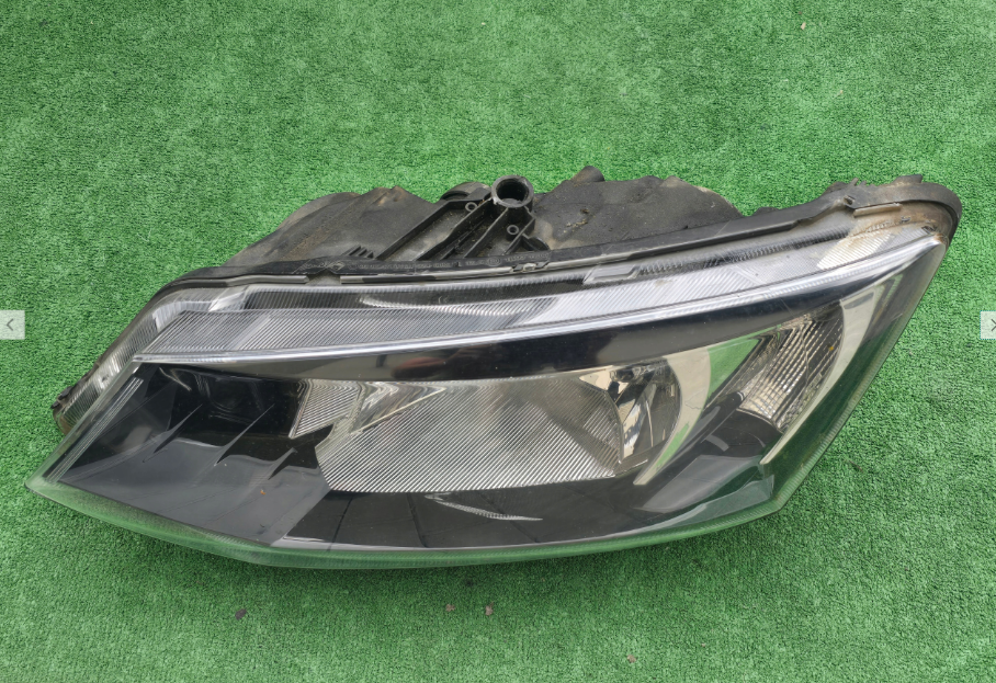 Koplamp SKODA FABIA 3 III 6V1 STANDARD FRONT LAMP