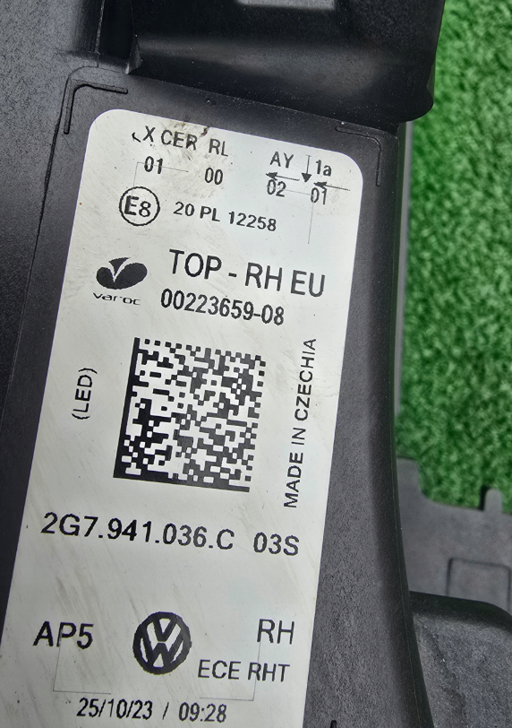 Koplamp Volkswagen TAIGO 2G7 FULL LED FRONT LAMP 2G7.941.036.C