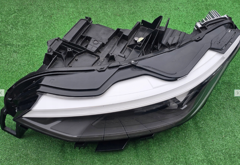 Koplamp Volkswagen ID7 FULL LED HEADLAMP 14B941035B