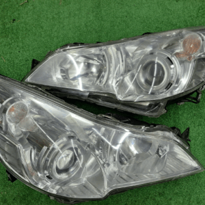 Koplamp SUBARU LEGACY OUTBACK XENON HEADLAMPS SET 09-12r. SUBOUTTLPP