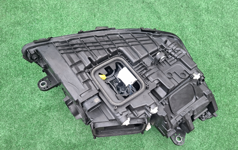 Koplamp MERCEDES GT AMG W290 FULL LED LAMPA PRZEDNIA A2909062301