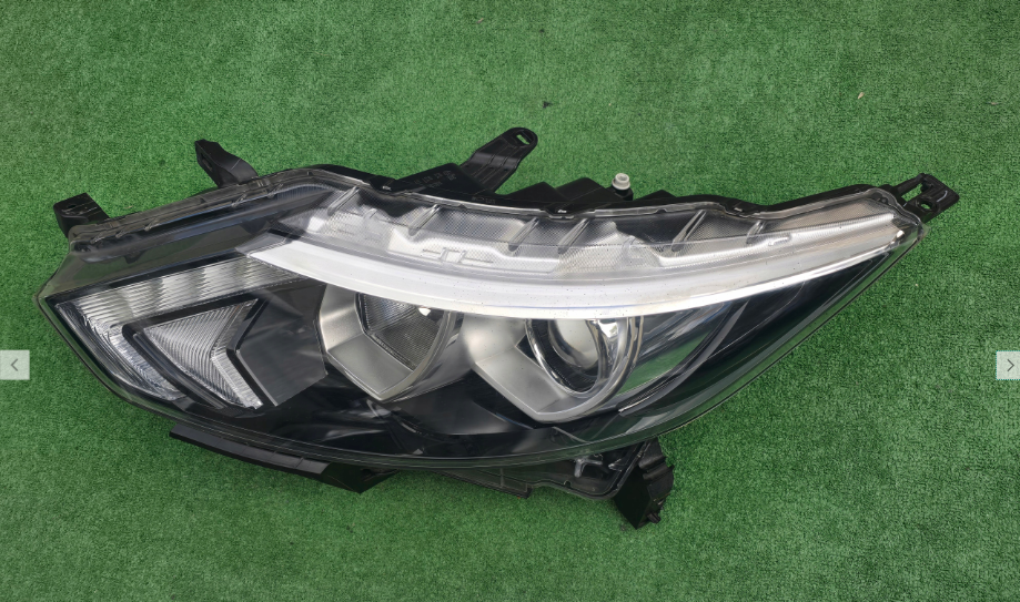 Koplamp NISSAN QASHQAI 2 II J11 LENS+ LED FRONT LAMP