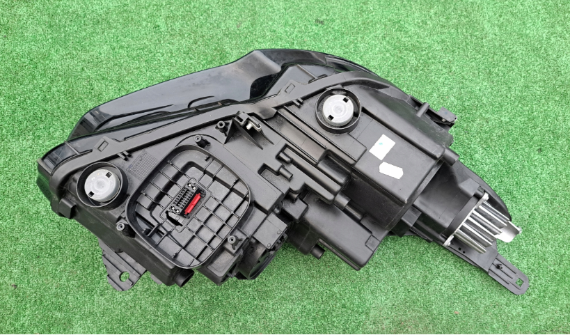 Koplamp OPEL CROSSLAND X FULL LED HEADLAMP 39153431