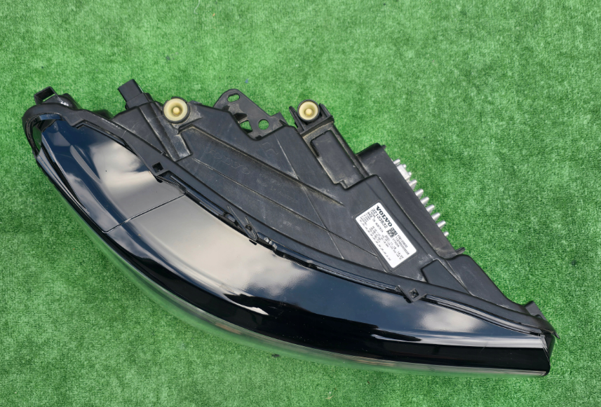 Koplamp VOLVO XC40 FACELIFT FULL LED HEADLAMP KIT 32133832