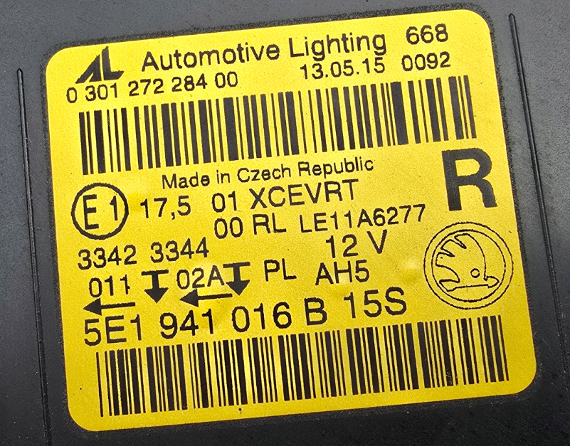 Koplamp SKODA OCTAVIA 3 III 5E1 BI-XENON TURNING FRONT LAMP