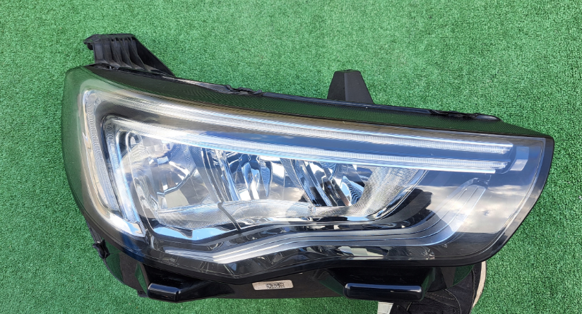 Koplamp OPEL GRANDLAND X FULL LED HEADLAMP KIT YP00162680