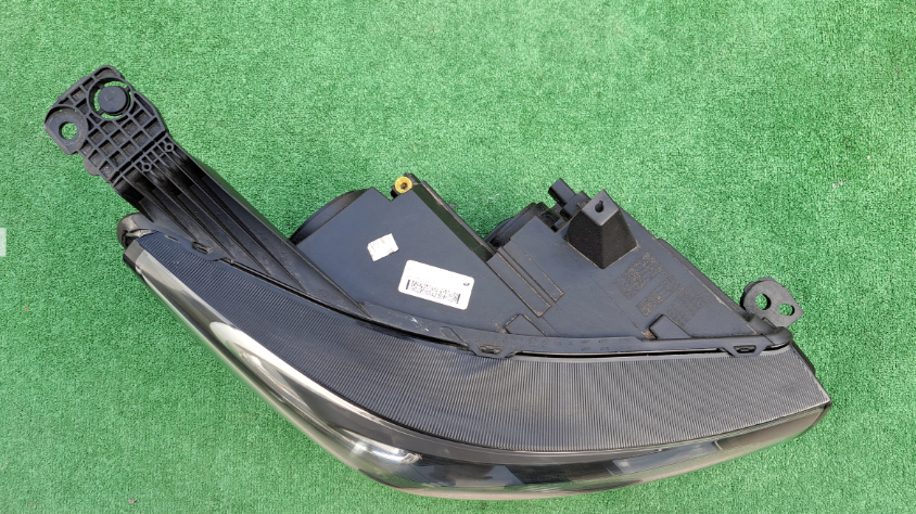 Koplamp OPEL GRANDLAND X FULL LED HEADLAMP KIT YP00162680