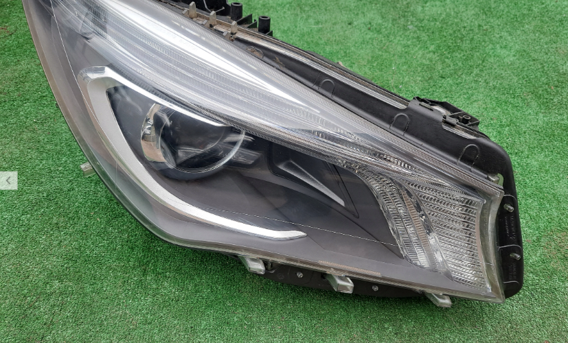 Koplamp MERCEDES CLA W117 BI-XENON HEADLAMP SET
