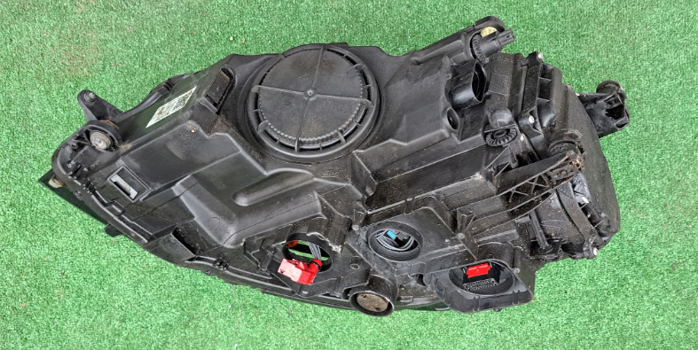 Koplamp Volkswagen GOLF 7 VII 5G1 BI-XENON TURNING FRONT LAMP