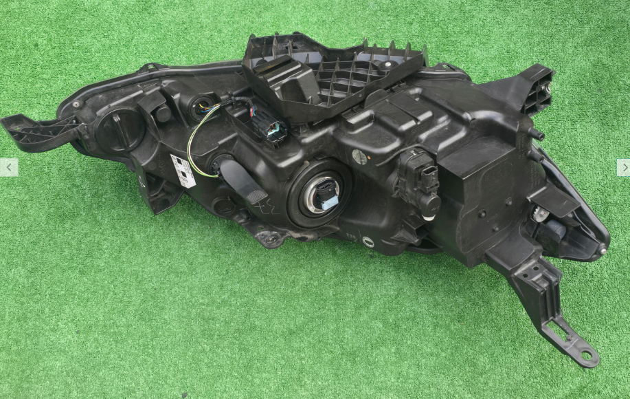 Koplamp NISSAN PULSAR FULL LED HEADLAMP 100-18066