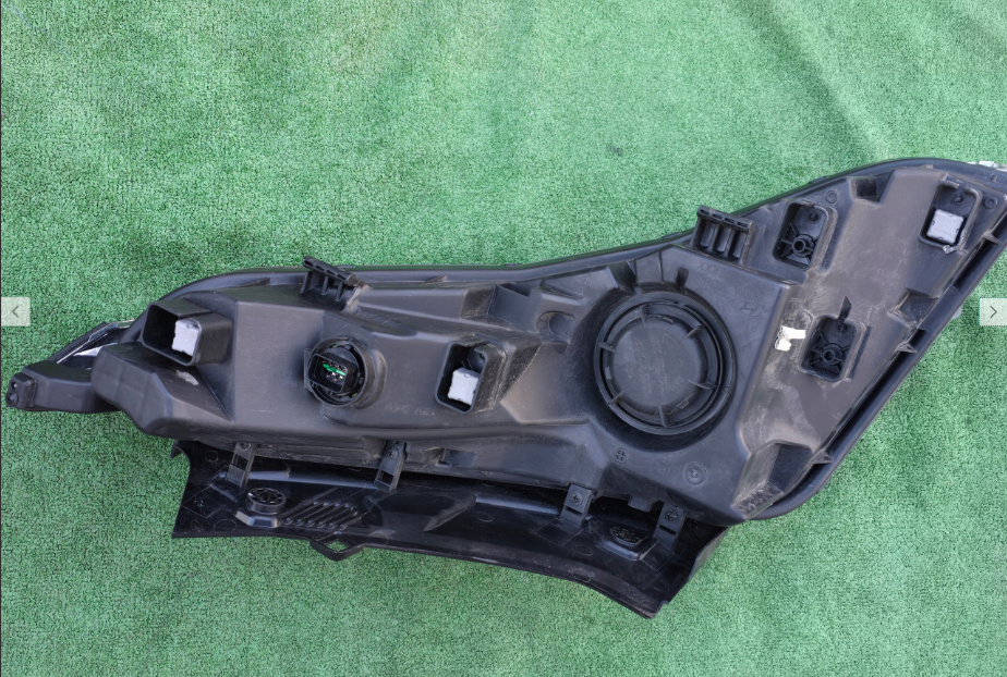 Koplamp HYUNDAI TUCSON 4 IV FRONT LAMP 92208N7100