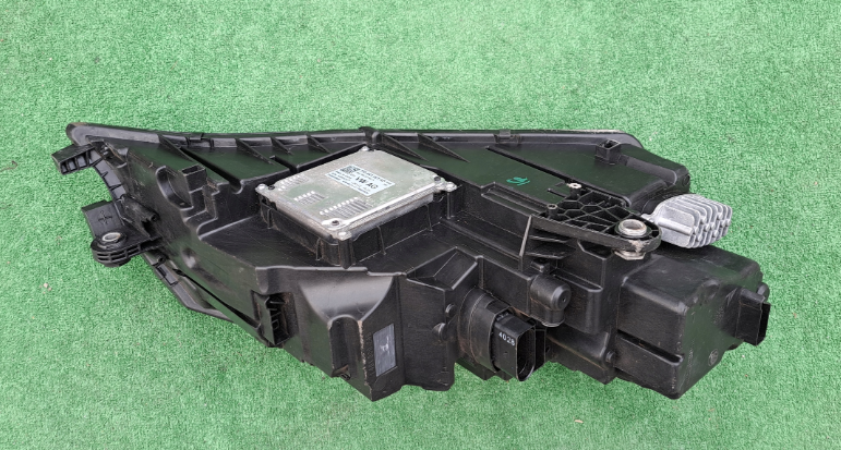 Koplamp SKODA OCTAVIA 3 III FACELIFT 5E1 FULL LED FRONT LAMP SET