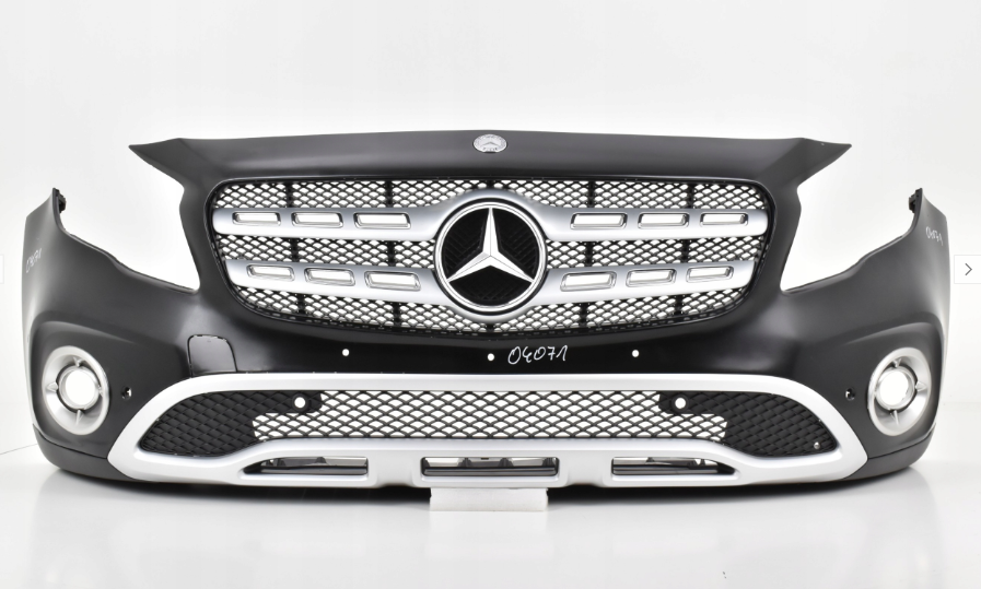Bumper MERCEDES GLA X156 156 FACELIFT USA VERSION HALOGEN 6XPDC Voorbumper 04071