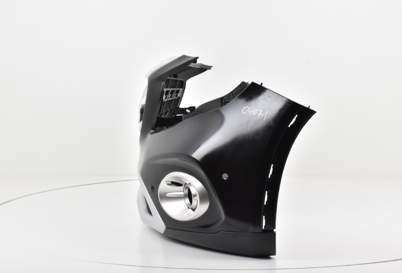 Bumper MERCEDES GLA X156 156 FACELIFT USA VERSION HALOGEN 6XPDC Voorbumper 04071