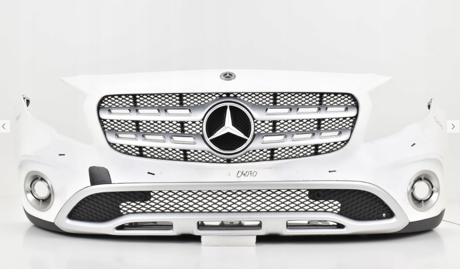 Bumper MERCEDES GLA X156 156 FACELIFT USA VERSION HALOGEN 0XPDC Voorbumper 04070