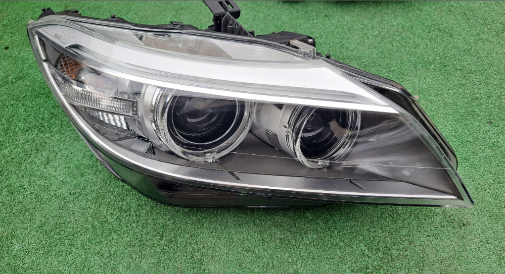 Koplamp BMW Z4 E89 FACELIFT BI-XENON TURNING FRONT LAMP 1ZS011280-42/AG
