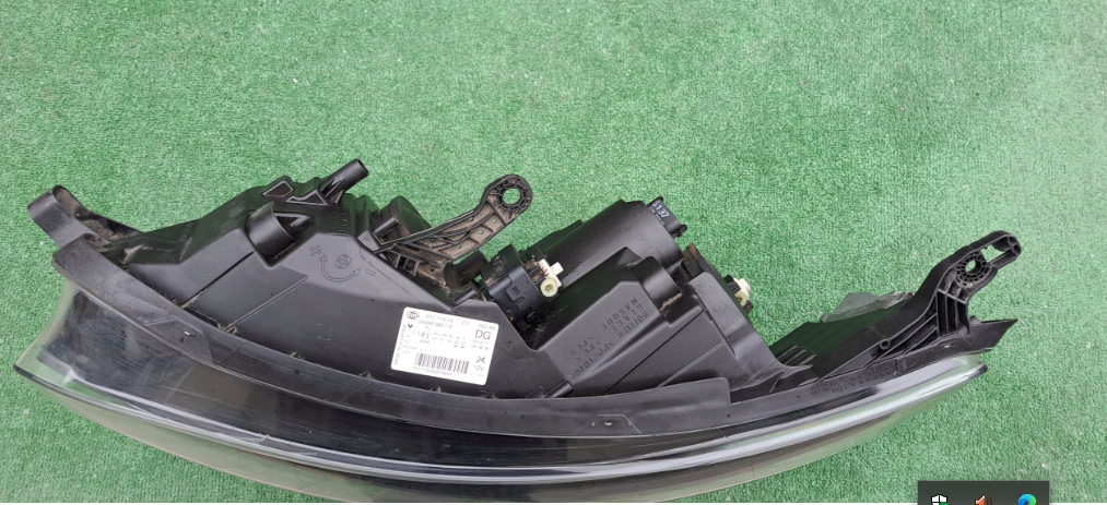 Koplamp RENAULT KADJAR LENS+ LED FRONT LAMP RENAULTTKADJARR