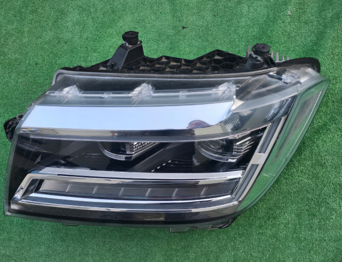 Koplamp Volkswagen CRAFTER 2 II FULL LED HEADLAMP 7C1.941.035.B