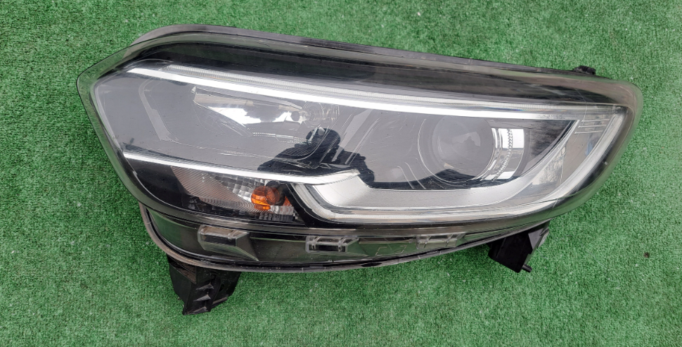 Koplamp RENAULT KADJAR LENS+ LED FRONT LAMP RENAULTTKADJARR