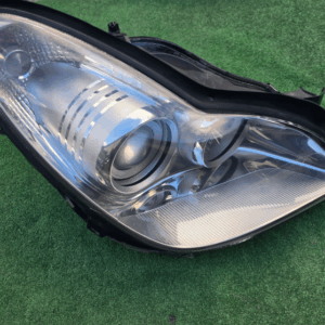 Koplamp MERCEDES CLS W219 BI-XENON TURNING FRONT LAMP KIT MERCCCCCCLS