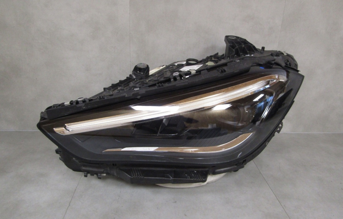 KOPLAMP MERCEDES CLE W236 VOLLEDIGE LED PRESTATIES 23- LH LINKS A2369065300 S1879/K5/1D