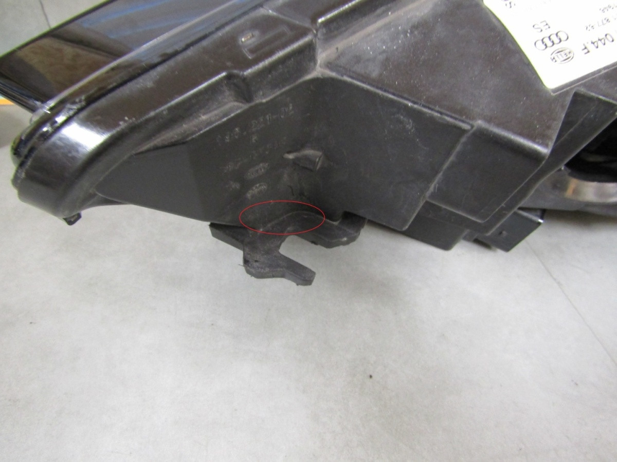 Koplamp Audi A6 C7 Facelift Xenon Niet-draaiend 14-18 RH 4G0941044F S1882/K5/2D