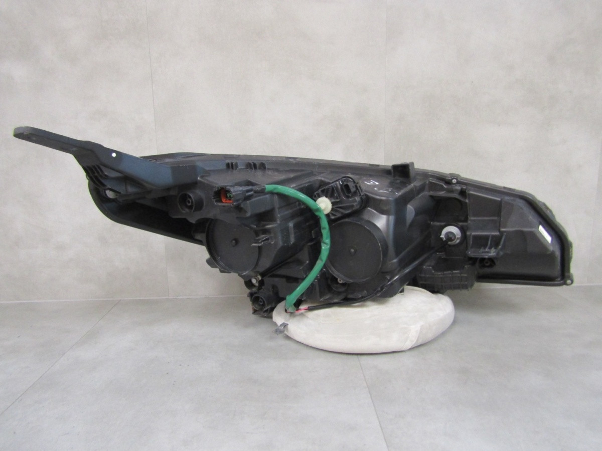 KOPLAMP NISSAN LEAF 2 II LED 18-22 LH LINKS 26060 5SH5A Z218/K4/7D