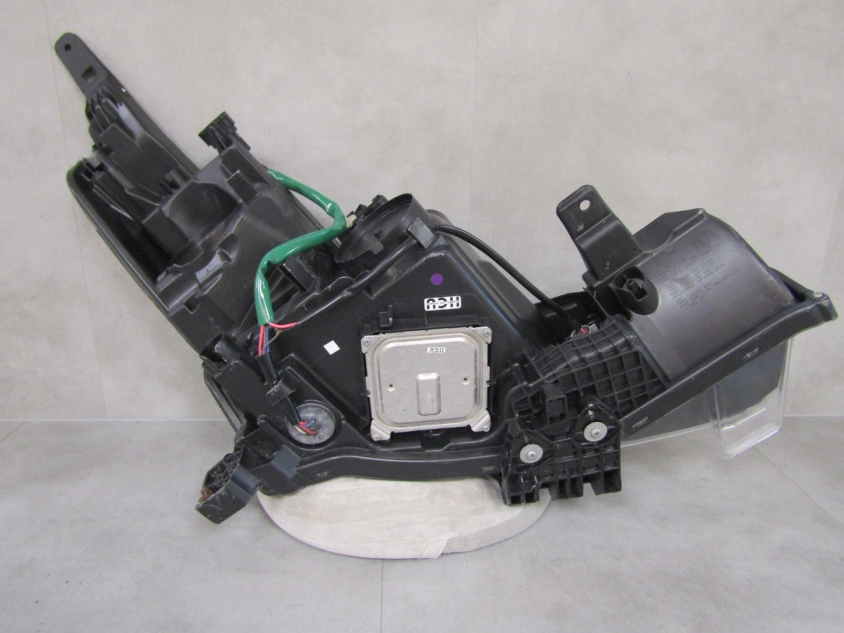 KOPLAMP NISSAN LEAF 2 II LED 18-22 LH LINKS 26060 5SH5A Z218/K4/7D