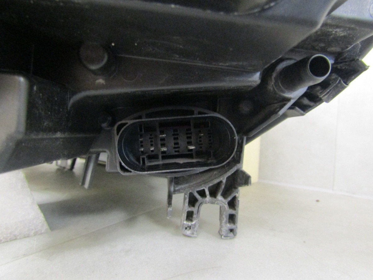 KOPLAMP AUDI A5 8W6 NIET-DRAAIEND XENON 16-19 8W6941006C RECHTS S1966/k2/5B