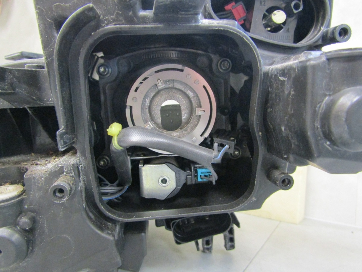 KOPLAMP AUDI A5 8W6 NIET-DRAAIEND XENON 16-19 8W6941006C RECHTS S1966/k2/5B