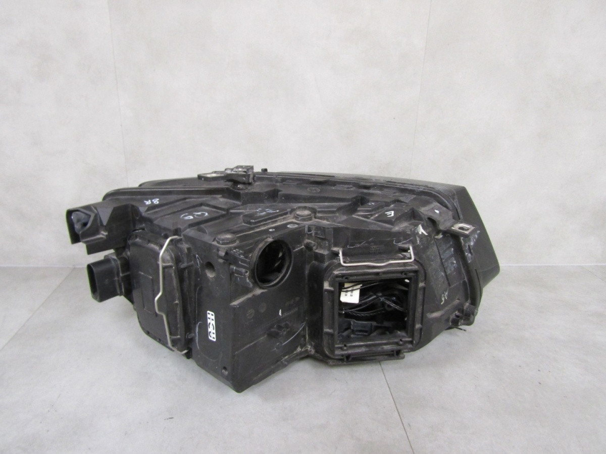 KOPLAMP AUDI Q5 8R0 08-12 XENON LINKS S1935/K2/1C