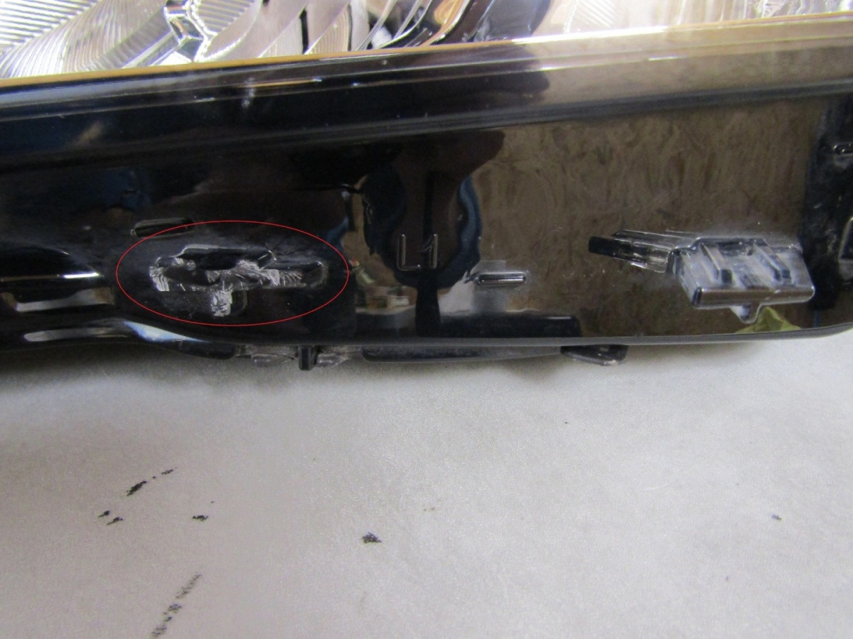 KOPLAMP PEUGEOT 308 III 3 T10 LED LH LINKS 21-25 98491165 Z226/K4/9B