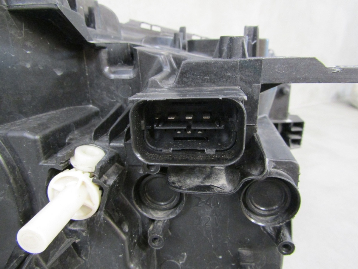 KOPLAMP BMW X1 F48 LED 15-19 LH LINKS 7495003 S1917/K3/10G