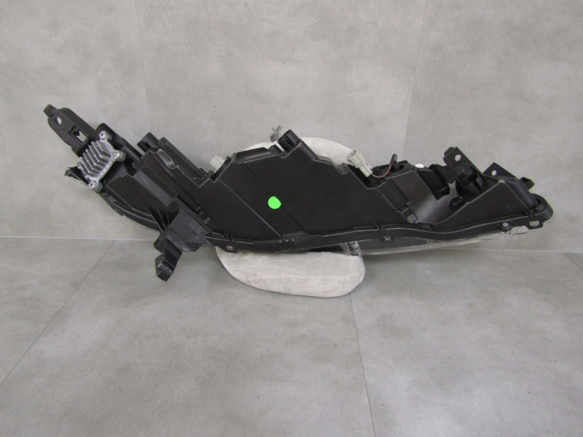 KOPLAMP NISSAN JUKE II FACELIFT LED DRL LH LINKS 19-24 261256PA0A Z224/K4/8G