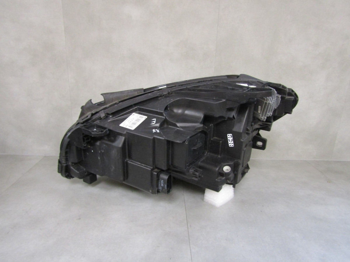 Koplamp Mercedes B-klasse W246 Facelift Full LED Prestaties 14-18 RH A2469065401 S1861/D46