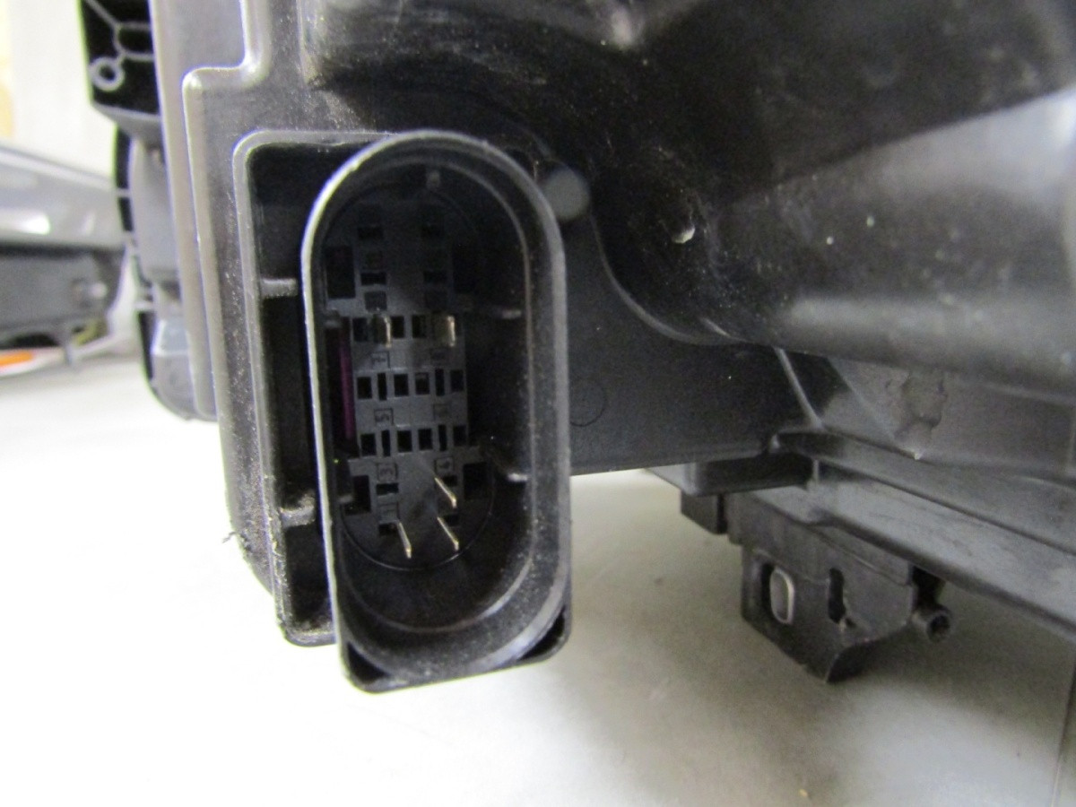 Koplamp Mercedes B-klasse W246 Facelift Full LED Prestaties 14-18 RH A2469065401 S1861/D46