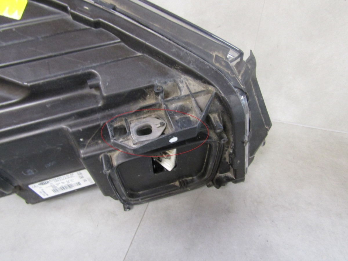 Koplamp Mercedes A-klasse W176 Niet-draaiend, Xenon 12-15 Links A1768201161 S1865/F206