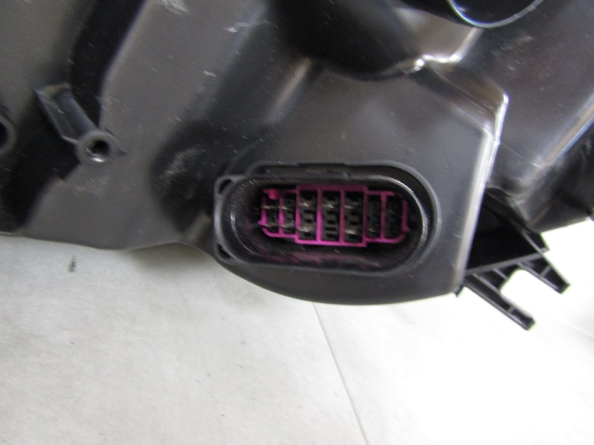 KOPLAMP AUDI A6 C7 NIET-DRIVEREND XENON 11-14 LH LINKS 4G0941005 S1884/K5/14C