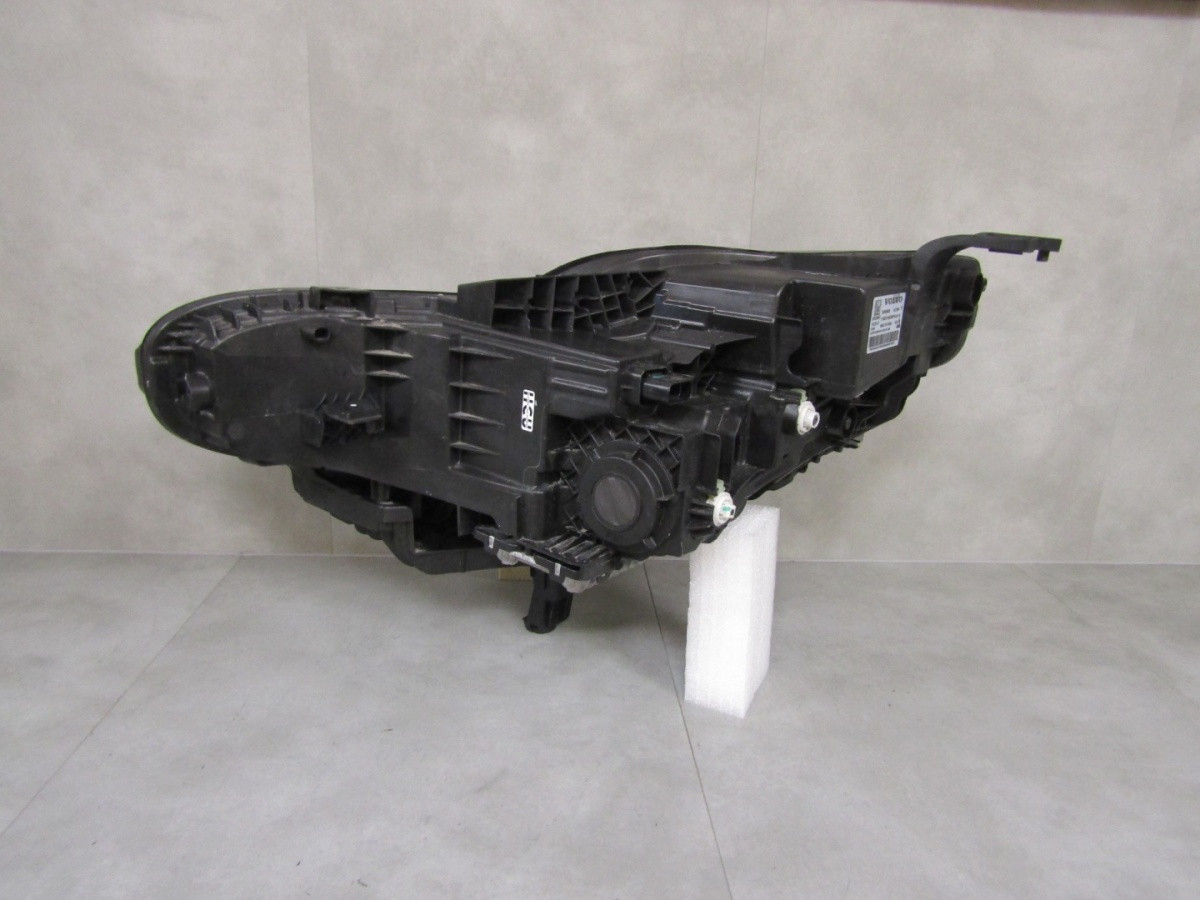 KOPLAMP VOLVO EX30 VOLLEDIGE LED 23- RECHTS 80000628 S1934/K2/1D