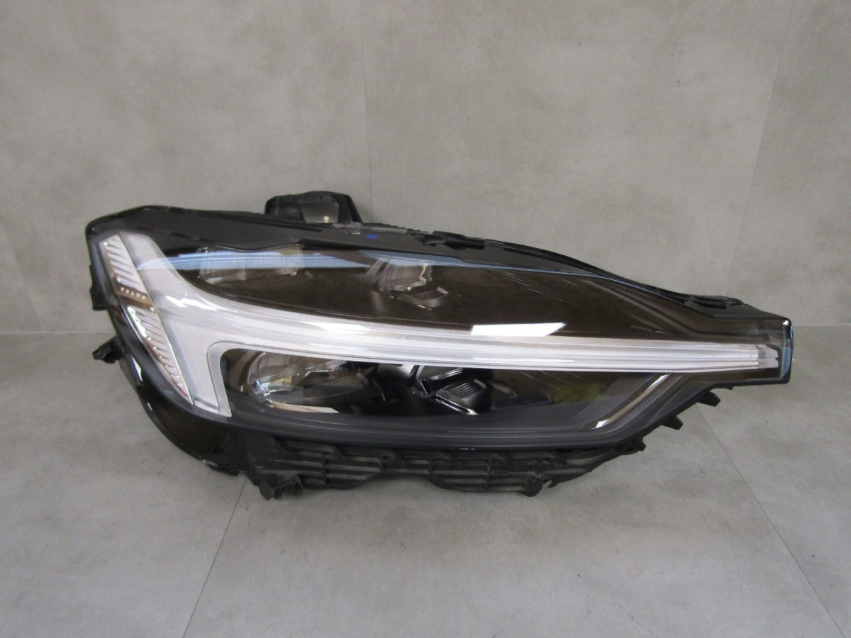 Koplamp Volvo XC60 II FULL LED-ZWART 17-24 RH RECHTS 32404706 Q1688/K3 5D