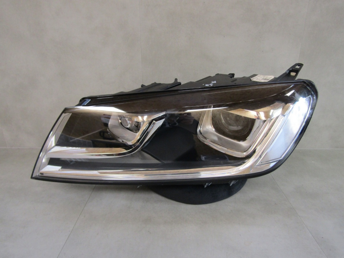 Koplamp VW Touareg 2 II Facelift 14-18 LH Links 7P1941033A Q1694/K3 2D