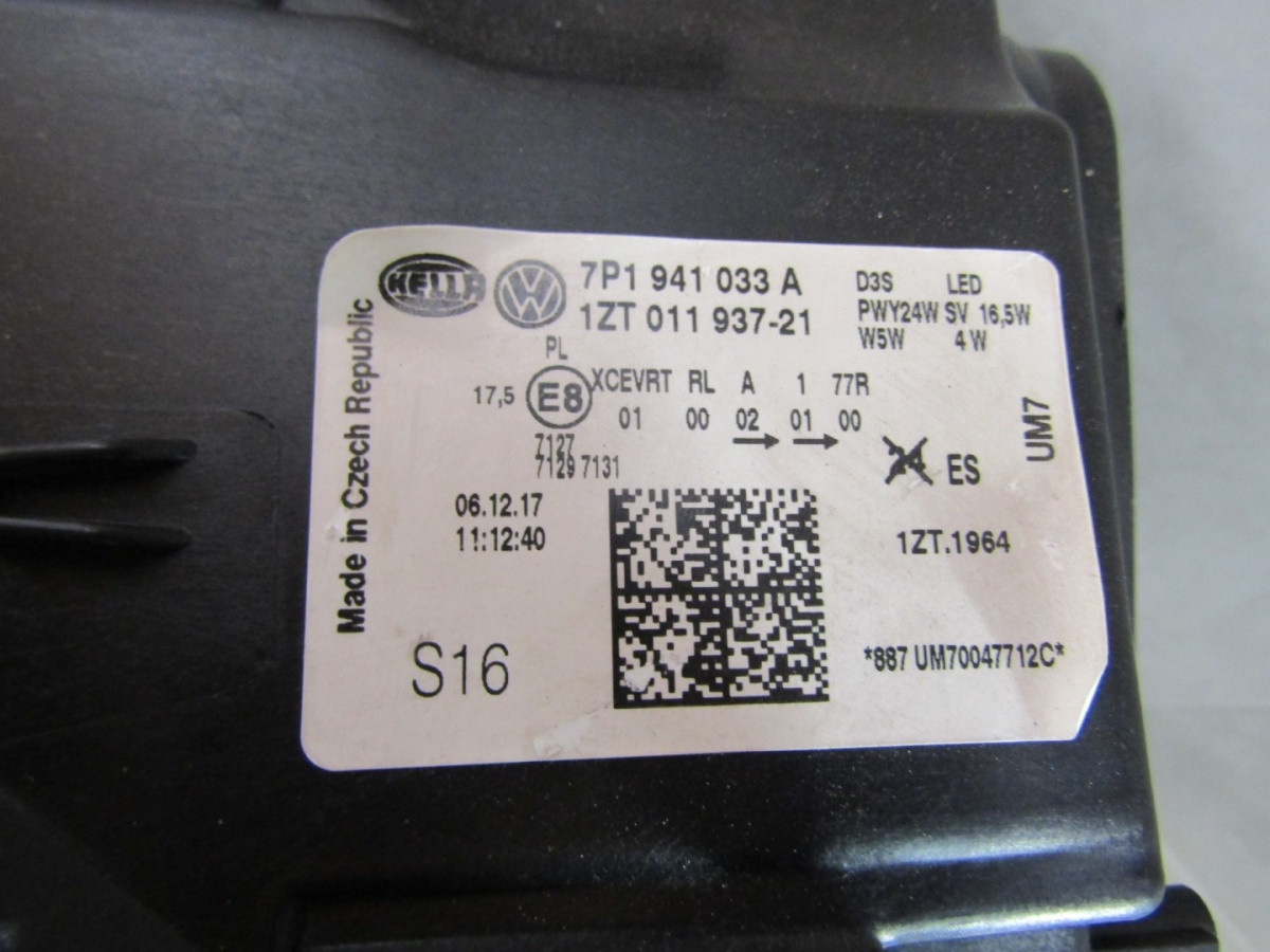 Koplamp VW Touareg 2 II Facelift 14-18 LH Links 7P1941033A Q1694/K3 2D